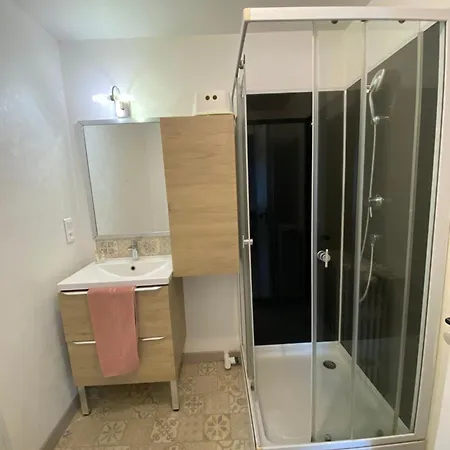 Le Repos Des Thermes Apartman