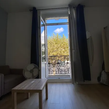 アパート Le Repos Des Thermes