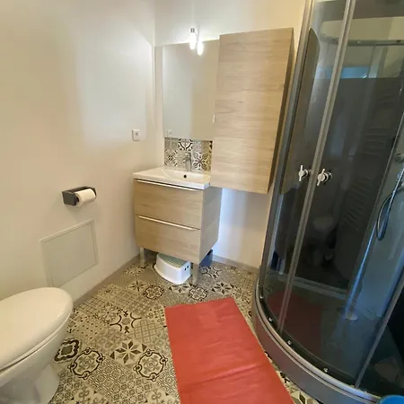Le Repos Des Thermes Apartman